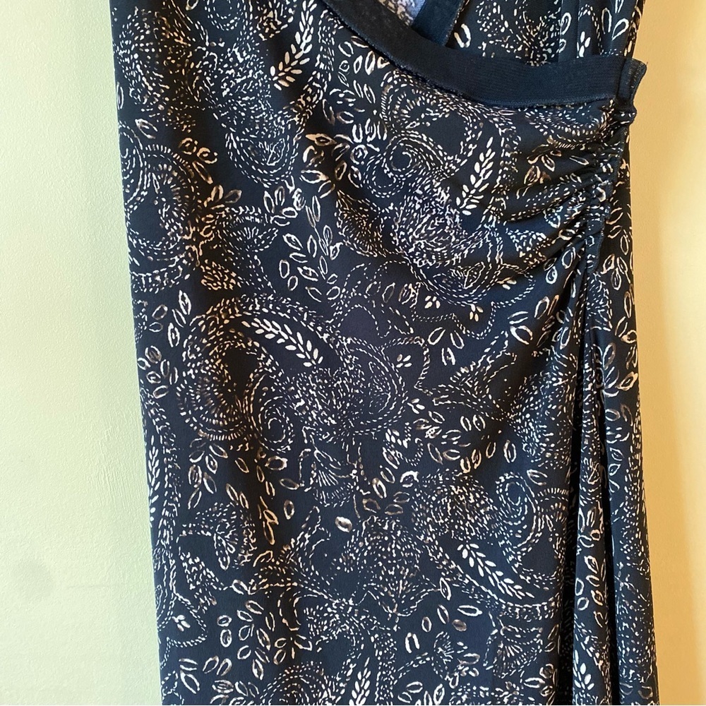 BCBGMaxAzria Black Paisley Faux Wrap Vneck Lace Cap Sleeve Size Small - Picture 3 of 12